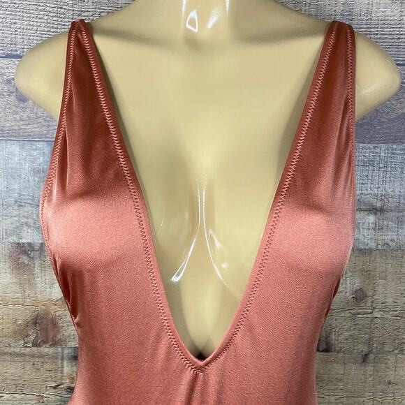 Dippin' Daisy's The Toxic Fantasy Deep V One Piece Swimsuit Bronze Rust Medium - Picture 2 of 10